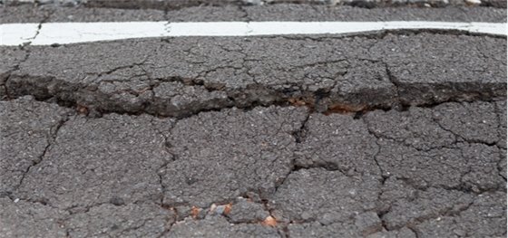 Road in need of reapirs